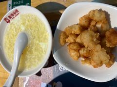 -呷佬·长沙手工米粉(金沙江路店)