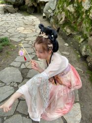 -一揽芳华汉服旗袍体验馆(拙政园店)
