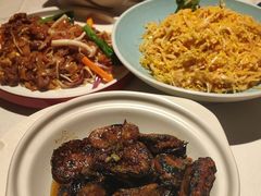 -八府香鸭·啫啫煲(华山路店)