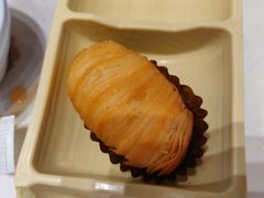 榴莲千丝酥-稻香酒家·34年老字号·港式粤菜(汉街店)