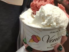 -VENCHI 闻绮(北京国贸商城店)