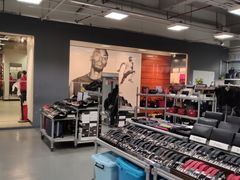 -上品折扣(回龙观店)