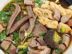 豆腐萝卜牛杂桂林米粉-正宗阳山牛杂(东城店)