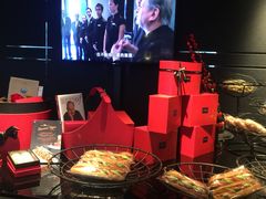 -Salon de The de Joel Robuchon(外滩18号店)