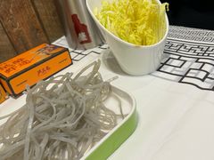 -严三毛口味虾·小严同学的店(曙光路直营店)