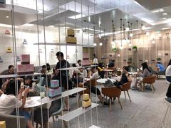 大堂-奈雪的茶(市百一店)