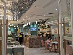 -丽莎沙拉轻食餐厅(国贸店)