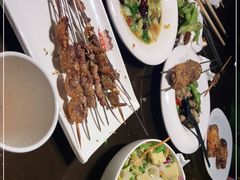 -三个大叔烤羊肉串·炭炉砂锅菜(西三旗店)