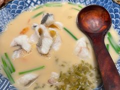 -荣家黄鱼面(前滩太古里店)
