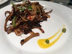 -雀蓝川菜(奥体广场店)