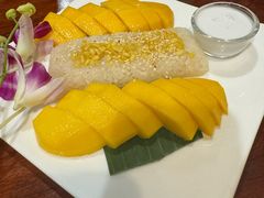 -Dang restaurant (patong phuket)