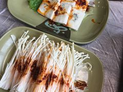 -靓靓蒸虾(恩施新天地店)