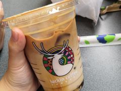 陨石生椰拿铁-瑞幸咖啡(番禺万达广场店)