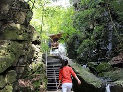 -藏龙百瀑风景区
