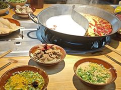 -阳阳老火锅(小南门店)