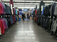 -迪卡侬(西三旗店)