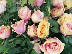 -四川小胡子海鲜(丁村万人海鲜广场店)