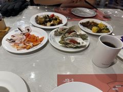 -四海一家自助餐(益田假日广场店)