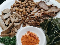 -郑百万·百万卤鹅重庆菜馆·家宴旗舰店(动物园店)