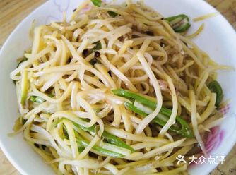 简单又美味的青椒土豆丝