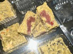 -新月蛋糕西点专卖店(大麦街店)