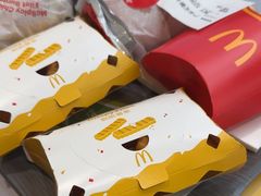 -麦当劳(深圳北站B2检票口楼上)