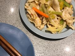 油鸡枞煮饵丝-半山腰·云南菜(侨福芳草地店)