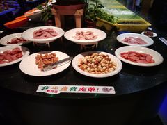 -聚盛源蒸汽海鲜火锅烤肉自助(巨川金海岸购物广场店)