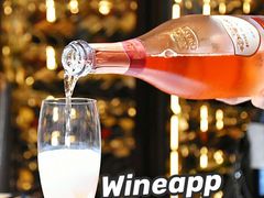 桃红气泡酒-wineapp葡萄酒餐吧(外滩金融中心店)