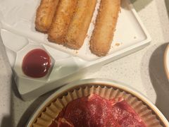 -海底捞火锅鲜切牛肉主题店(长寿路店)