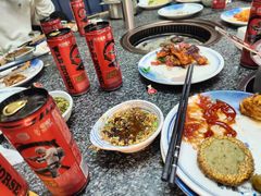 -锤头鲨毛肚海鲜烤肉自助餐厅(国购广场店)