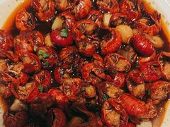 -肥肥虾庄·金牌油焖大虾(东湖欢乐谷店)