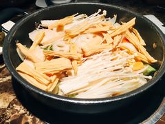 -猪啊牛呀羊啊铜盘烤肉(正大广场店)