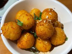 孜然小土豆-炉小二铜锅牛蛙•川湘菜(三里屯店)