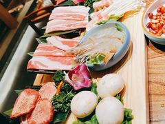 -明洞阿姨·韩式酱蟹烤肉·创意料理(三元桥店)