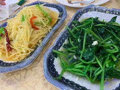 -维吾尔餐厅(宜山路店)