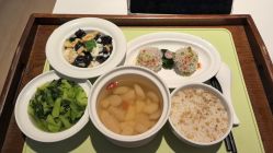 -乐茵敔山湾月子中心(独栋湖景店)