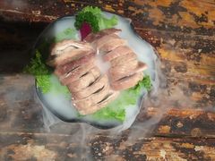 -尚尚仙·酸汤猪手·猪肚鸡火锅(华联万柳购物中心店)