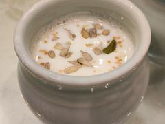 果仁老酸奶-壹号院音乐餐厅•烤全羊•新疆菜(浐灞店)