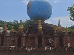 -一寨两国风景区