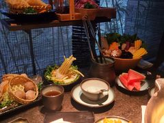 -湊湊火锅·茶憩(新中关购物中心店)