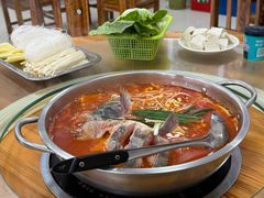 -苗侗地道红酸.酸汤鱼·酸汤牛肉