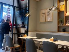 -镇南锅盖面馆(解放路店)