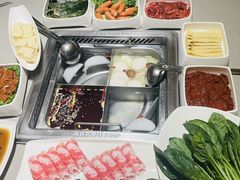 -海底捞火锅(关山保利店)