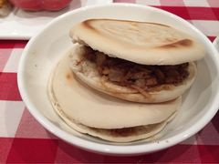 肉夹馍-西贝莜面村(上海百联西郊店)