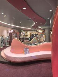 -奈尔宝·国风主题儿童乐园·亲子餐厅(豫园商城店)
