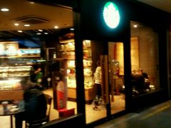 -星巴克(上海南站店)