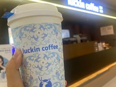 -瑞幸咖啡(Lab·前海壹方汇负一楼店)