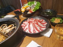 -呷哺呷哺(维多利万悦城店)