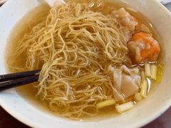 鲜虾蟹籽云吞面-恩宁刘福记(东华东路店)